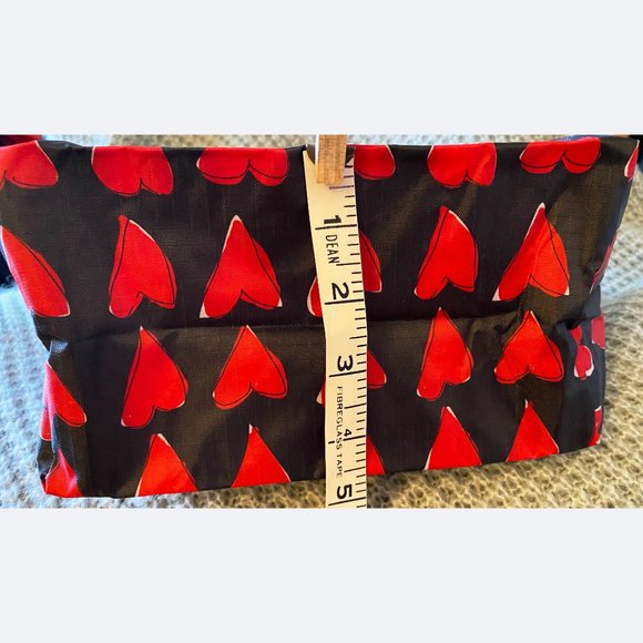 Hearts Foldable Nylon Zipper Purse Tote with Faux Leather Handles - Picture 6 of 8